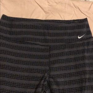Nike Dri-Fit Pants Size:L